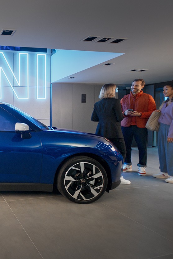 MINI Cooper 3-door side view